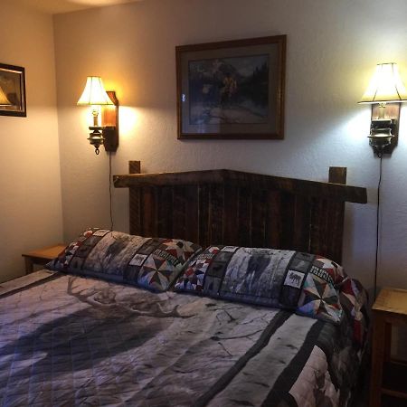 Rocky Mountain Lodge デュボア エクステリア 写真