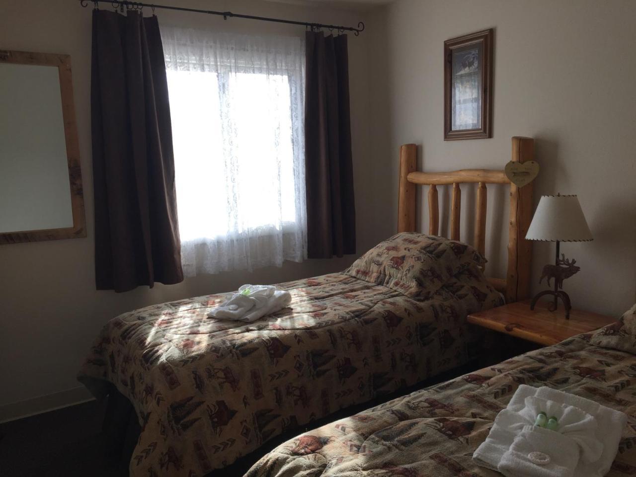 Rocky Mountain Lodge デュボア エクステリア 写真