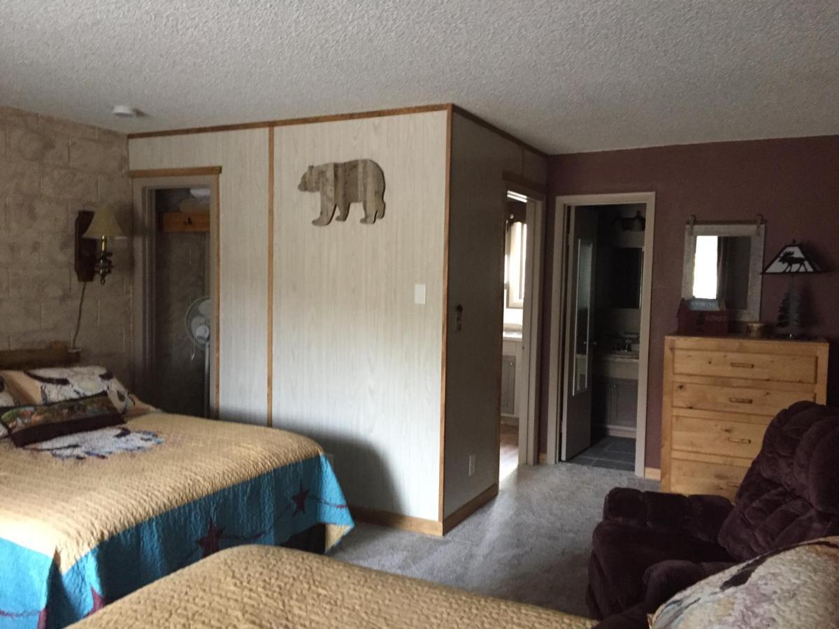 Rocky Mountain Lodge デュボア エクステリア 写真