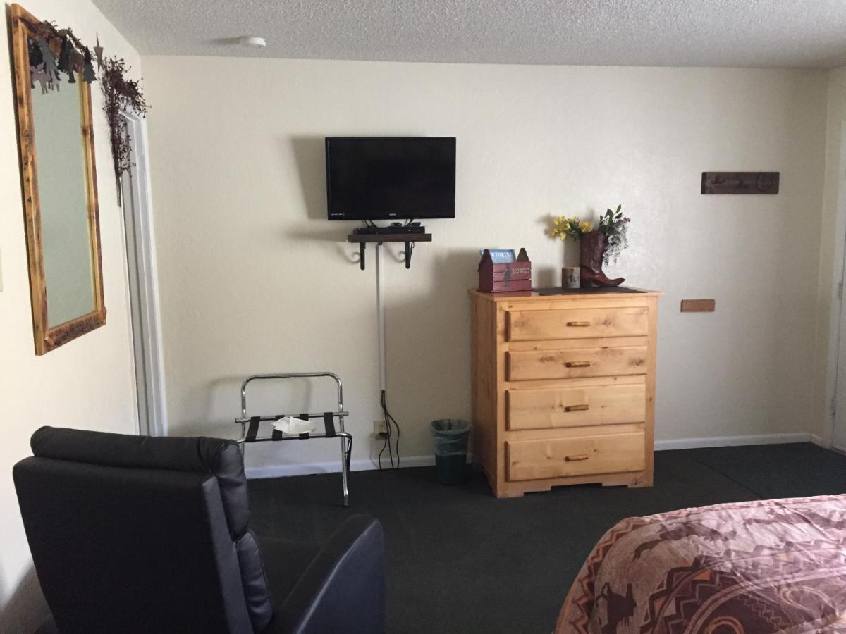 Rocky Mountain Lodge デュボア エクステリア 写真